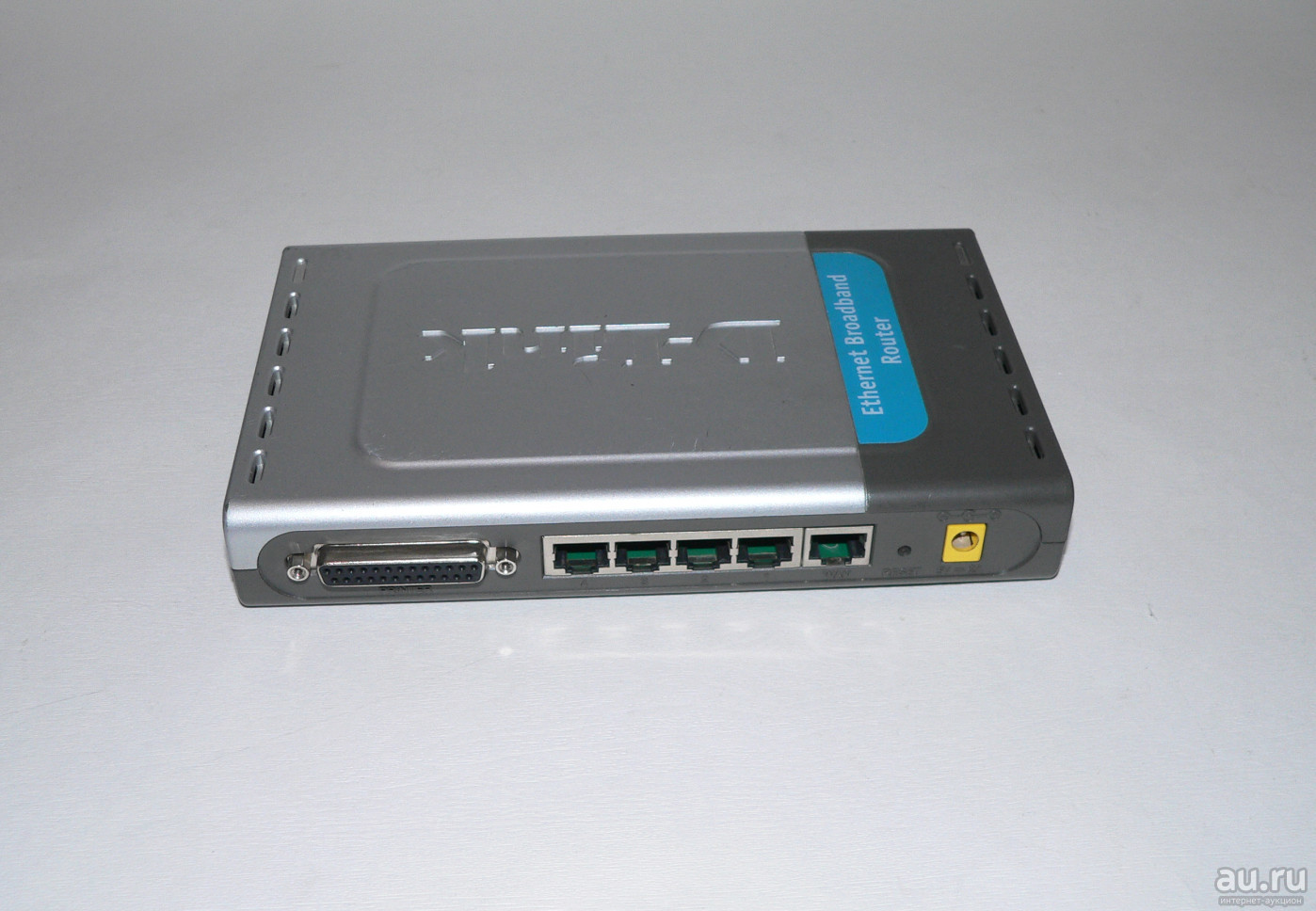 DI-704P Интернет-шлюз + принт-сервер, 4x10/100Mbps LAN, 1xWAN, 1xLPT